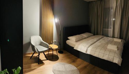 Tempat tidur dalam kamar di Zeny Luxury Home