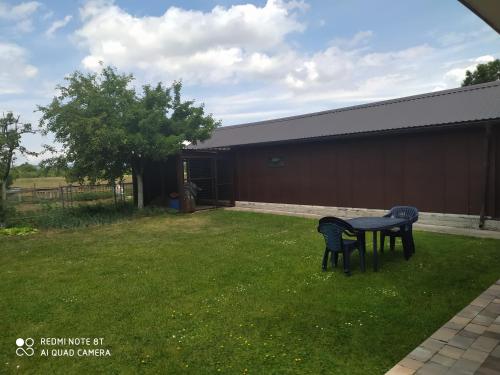 Κήπος έξω από το Apartman Ilidža