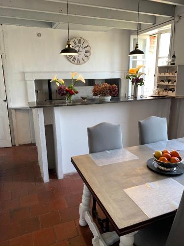 Gallery image of Maison gasconne in Castillon-Debats