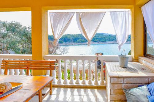 House Petra – Photos 2