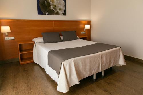 Aparthotel Cal Marçal – Photos 5