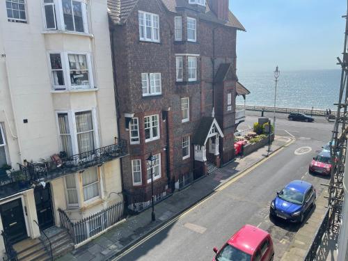 Beautiful Seaview 2 Bedroom Apartment photo 7