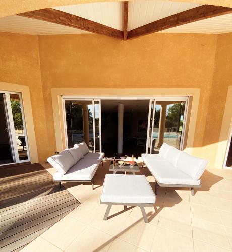 Photo de la galerie de l'établissement VILLA Maoni, à Agnac