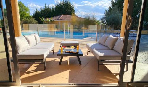 Photo de la galerie de l'établissement VILLA Maoni, à Agnac