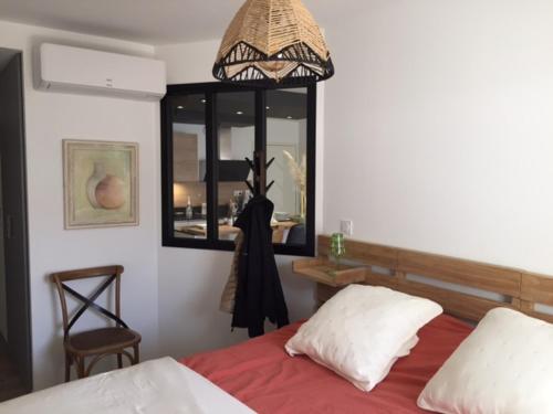 Postel nebo postele na pokoji v ubytování Garden Beach Saint-Cyr sur Mer BS-APART T2