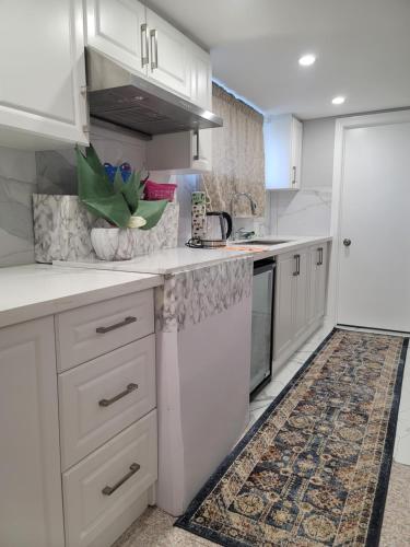 Η κουζίνα ή μικρή κουζίνα στο Falstaff Home