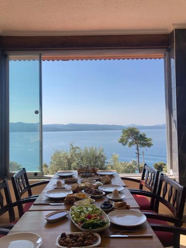 Foto dalla galleria di Yakabük Otel ad Akyaka