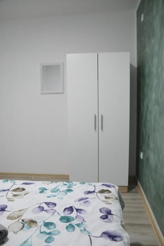 Katil atau katil-katil dalam bilik di Apartmani DAR Trebinje