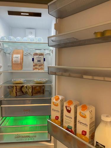 Φαγητό σε αυτό το διαμέρισμα ή κάπου εκεί κοντά