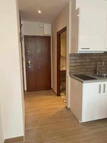Studio Don Jim Family, Beautiful luxurious new Studio near Arenal beach