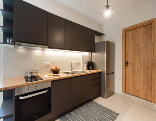 Rodia 2 br House