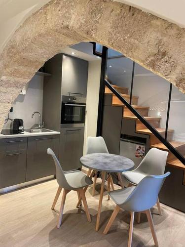 Oasis Luxury House