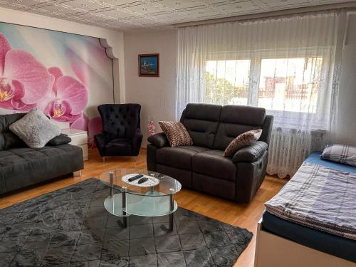 Galeriebild der Unterkunft Ferien- und Monteurwohnung Julia in Mörlenbach