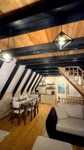 Gallery image of Columbus Villas in Vermosh