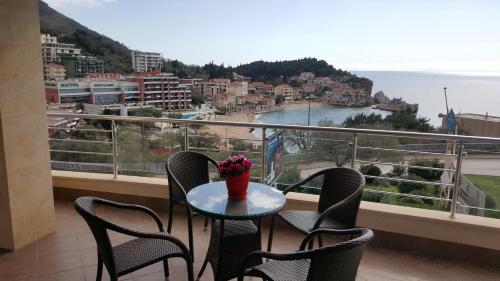 Imagen de la galería de Apartments Rino Lux, en Sveti Stefan