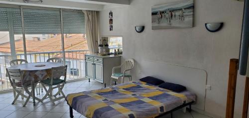 Plage du mole, sablotel 2