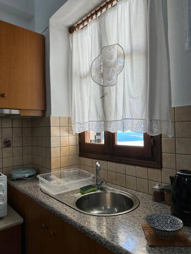 Kuchyň nebo kuchyňský kout v ubytování Ano Syros Vibes
