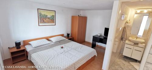 Lova arba lovos apgyvendinimo įstaigoje Casa Lavanda - Karin Gornji