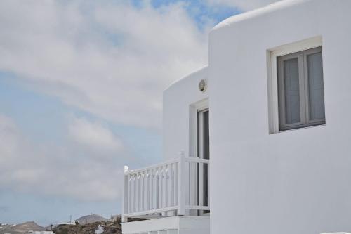 Boho Home Sea View by Monocle