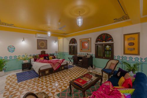 Un lugar para sentarse en Mangalmayee Heritage Home - Boutique Homestay