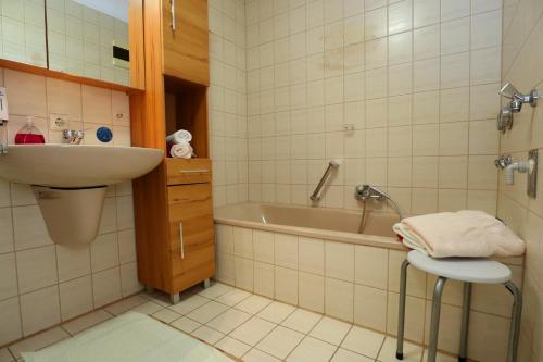Koupelna v ubytování Ferienwohnung Nagoldtalblick