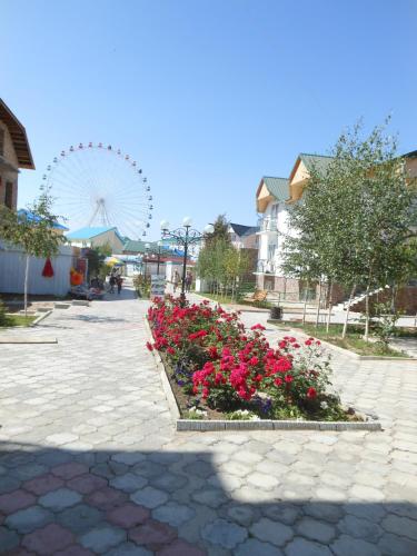 Un jardín fuera de Evropa Hotel