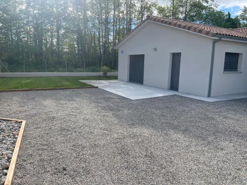 Fotografia z galérie ubytovania Villa clos des iris v destinácii Verniolle