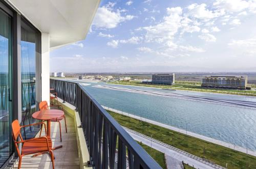 Savitsky Plaza — Balcony/Terrace