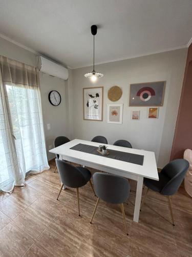 Zdjęcie z galerii obiektu My Bright House w Áfitos