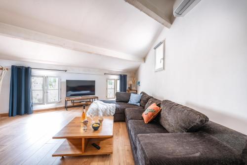 Χώρος καθιστικού στο Le Nid d'Aigle - Le Pont Romain