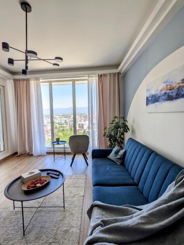 Sky Side Luxury Condo – Photos 5