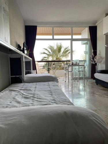 LOFT CASTILLO SANTA CLARA Torremolinos