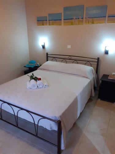 Ένα ή περισσότερα κρεβάτια σε δωμάτιο στο Phyllida Guest House - M1