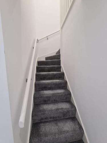 Gambar di galeri bagi Panorama House, Luxury 2-Bedroom Apartment 2 di Kidlington