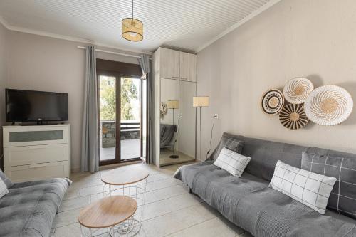 Gallery image of Blue & Indigo Turtles Apartments, Vourvourou #FeelsLikeHome in Vourvourou