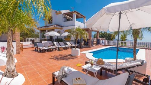 Casa Los Almendrales Torrox by Ruralidays