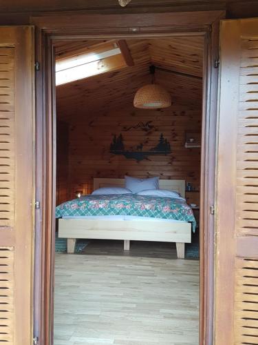 Cama o camas de una habitación en Chalet Saurachberghütte by Interhome
