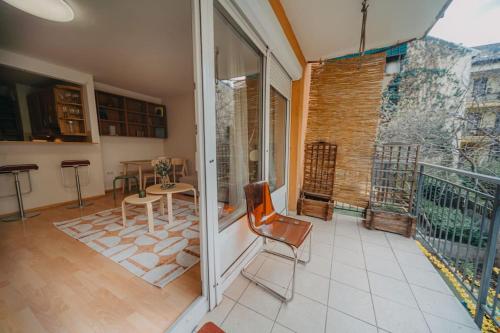 OrangeHomes One bedroom art apartment 1092 Budapest, 14a Erkel utca kép - 3