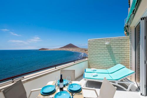 MEDANO4YOU The First Line Sea View Penthouse