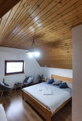 Ένα ή περισσότερα κρεβάτια σε δωμάτιο στο House Nada