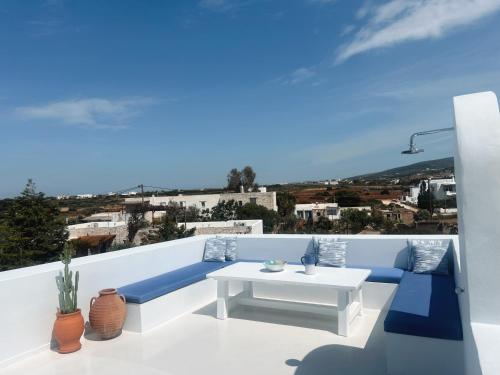 Cavos Paros Rooftop Boho-Chic Design & Sea Views