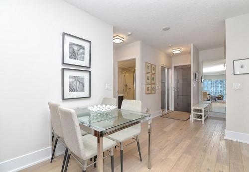 1 BR Condo - CN Tower,Downtown – Photos 4