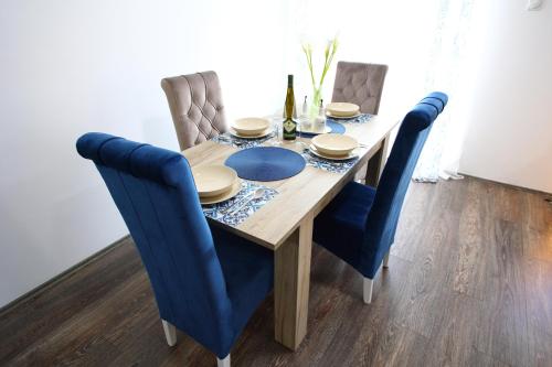 Χώρος καθιστικού στο SokoBlue