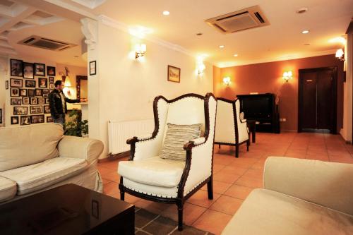 Fotografie z fotogalerie ubytování Üstün Hotel Alsancak v destinaci Izmir