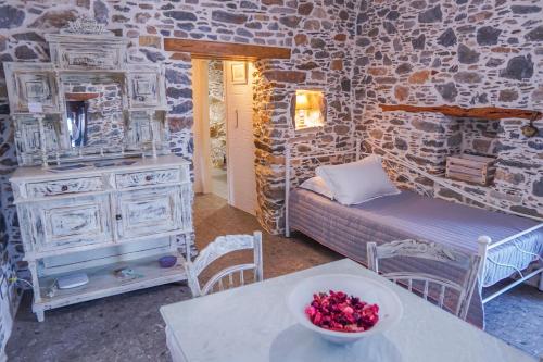 Gallery image of Fimaira 2 in Ermoupoli