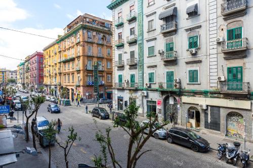 Central Station Family Apartment by Wonderful Italy