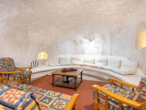 A seating area at Lightbooking Casa cueva Las Teresitas Tenerife