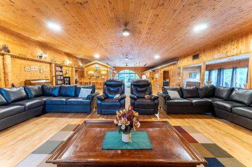 Rapid River Lodge – Photos 2