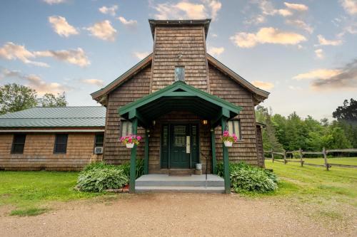 Rapid River Lodge – Photos 5