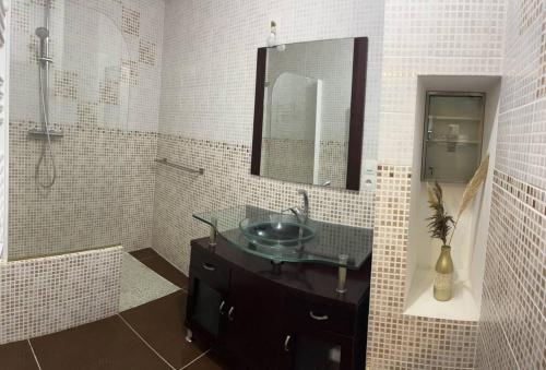 Kúpeľňa v ubytovaní Le logis des roses